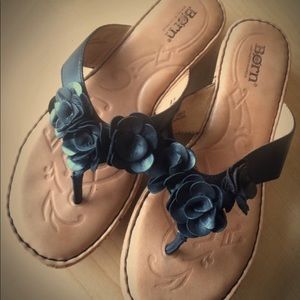 BÖRN BLACK & TAN WEDGES used